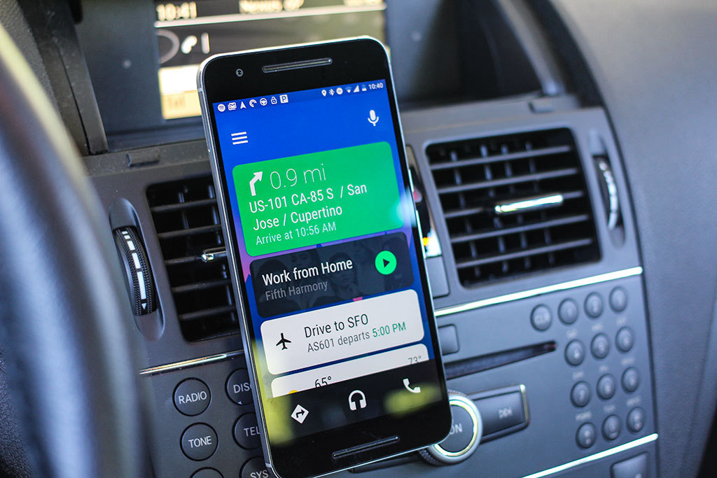 Figure 30: Google Android Auto – home screen inside car.